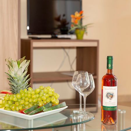 Alia Luxury Suites And Spa Haraki Luaran gambar